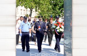 FOTO/VIDEO Rijeka je proslavila Dan državnosti: Položeni vijenci u čast poginulih u Domovinskom ratu