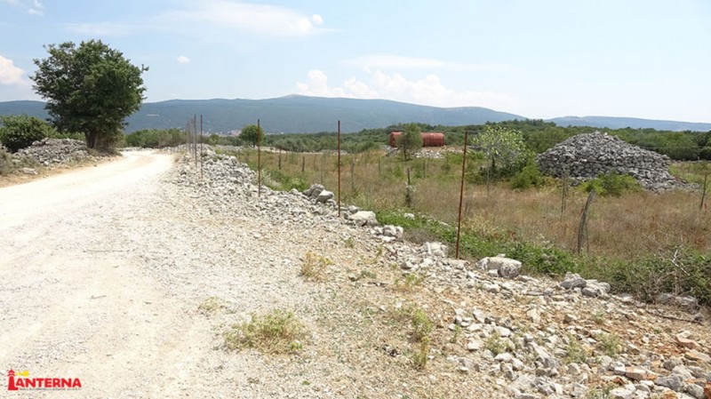 Alan_Zic_Teklin_-_Krk_-_Izumrla_naselja_i_napustene_gradjevine_otoka_Krka-1 