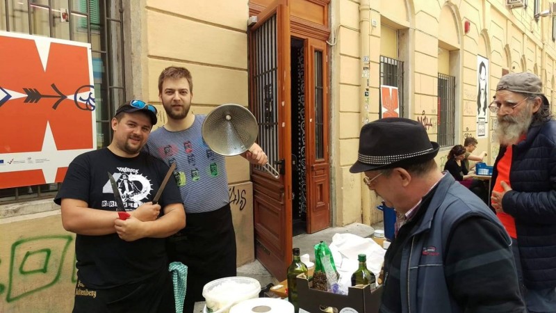 Back_to_the_Roots__prijasnja_izdanja