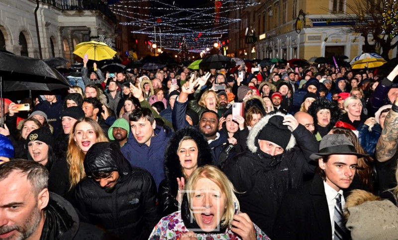 DOcEK_NOVA_GODINA_KORZO_2024_gibonni__2_ 