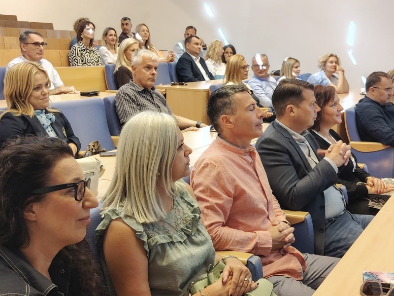 EFRI_Marketing_menadzment__1__02 
