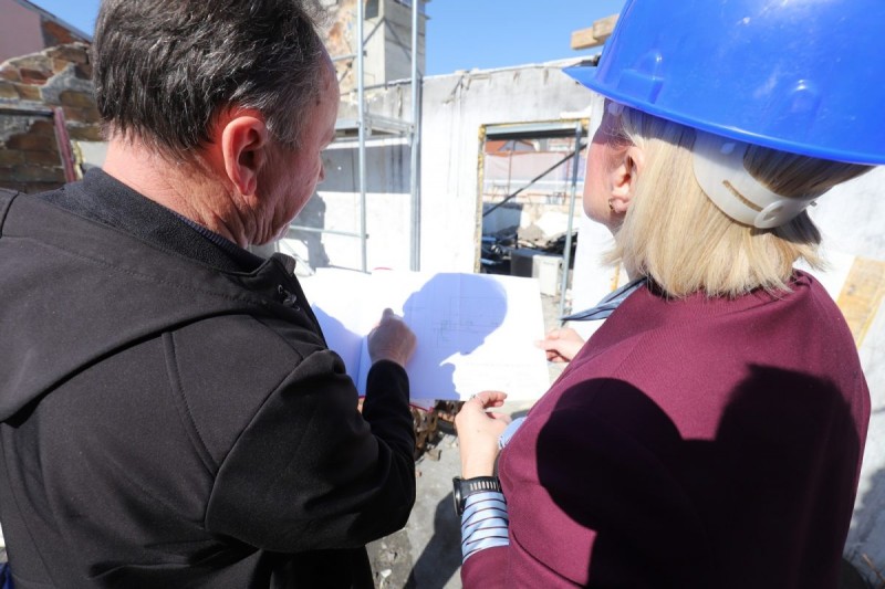 Gradonacelnica-Rincic-obisla-gradiliste-sanacije-Zanonove-1-3-1200x800 