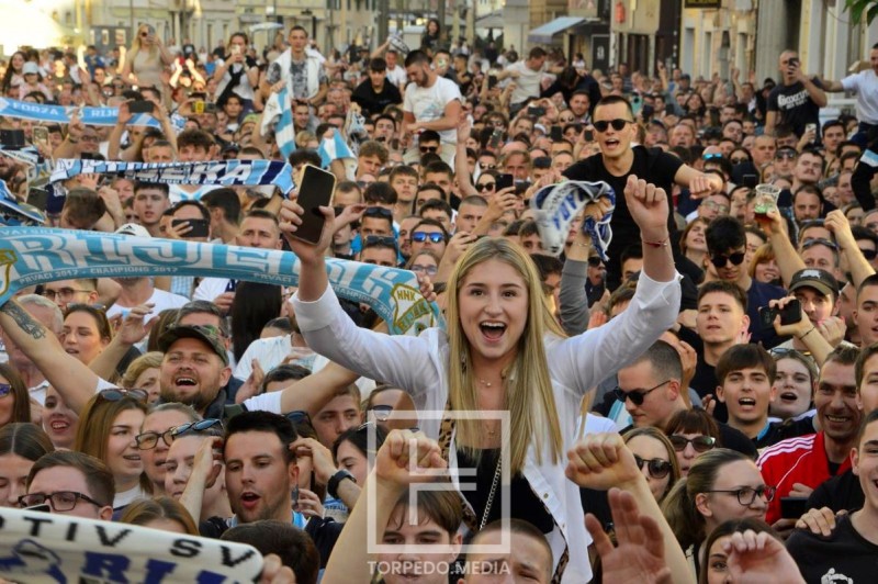 HNK_RIjeka_prvak_Hrvatske_korzo
