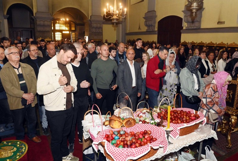 Hristos_Vaskrse_pravoslavni_uskrs_rijeka__2_ 