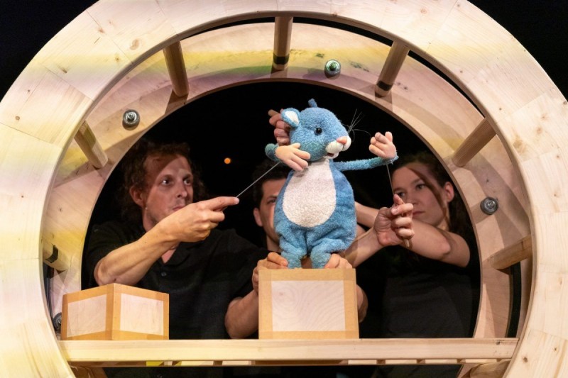 Iz-predstave-Slatke-rijec%CC%8Ci-1200x800 