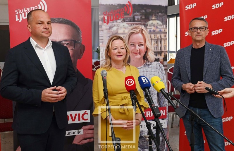 Konferencija_za_novinare_SDP-a_Sandra_Krpan,_Ivica_Lukanovic_i_Sinisa_Hajdas_Doncic