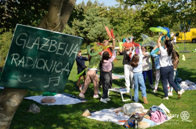 Mali,_a_veliki 
