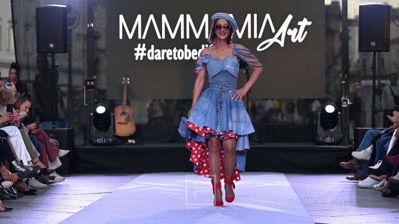 MammaMia_Art_modna_revija_korzo__2_