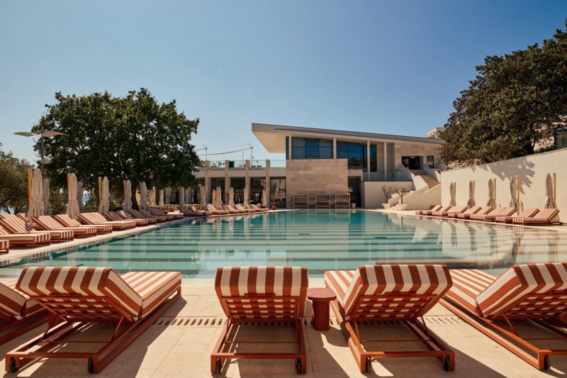 Movenpick_Hotel_Residences_Kvarner_Bay_Alba_Signature_Pool_01