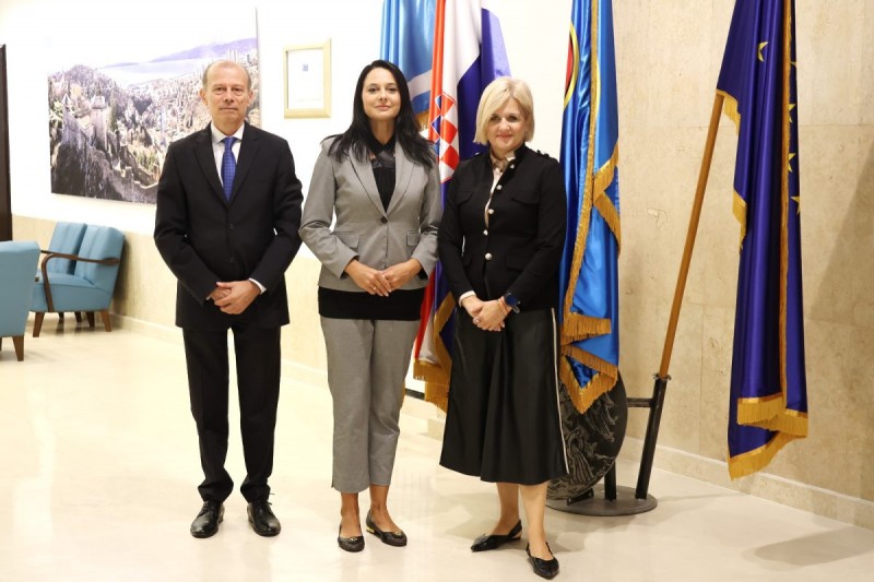 Nastupni-posjet-konzulice-Srbije-Ivane-Stojiljkovic-17-1200x800 