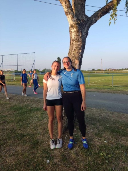 Nicole_i_Laura_AK_Kvarner