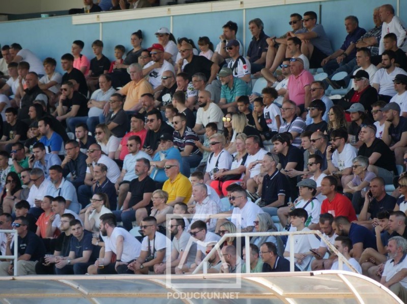 Opatija_-_Orijent_Kantrida_gledatelji_tribine_2_5_2025