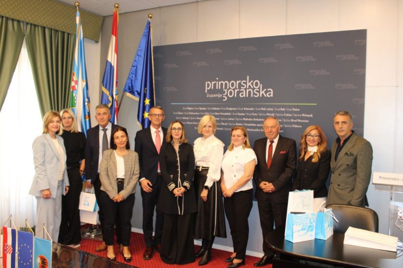 PGZ_-_veleposlanica_republike_Albanije 