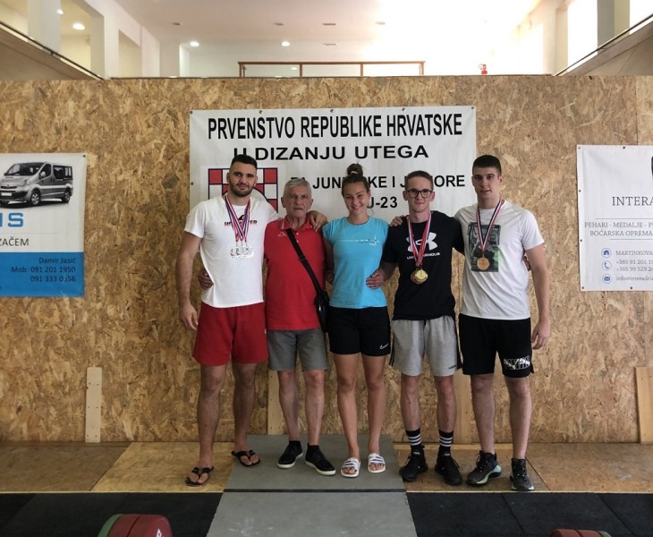 PH_dizanje_utega_U_23
