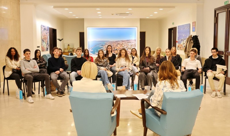 Posjet-zagrebackih-gimnazijalaca-13 