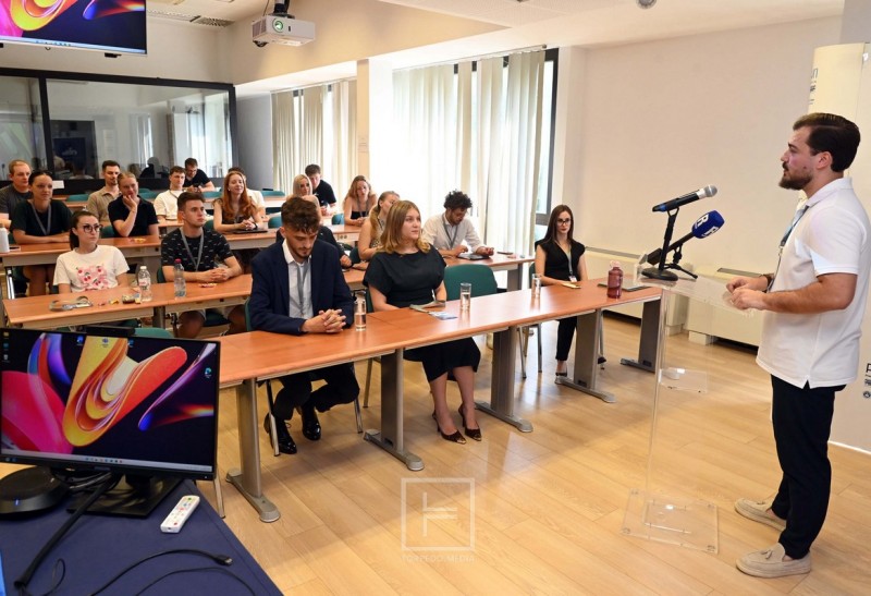 Pravni_fakultet_Ljetna_skola_diplomacije__1_ 