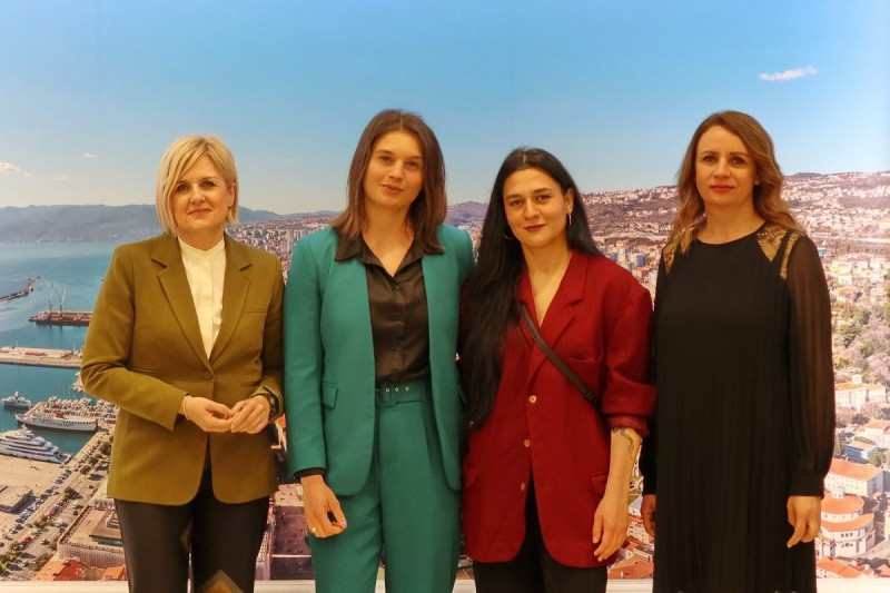 Prijem-za-Laru-Vukotic-i-Emmu-Haci-24-1200x800