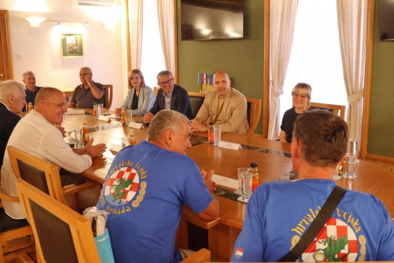 Prijem_111_brigada_6 