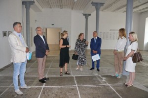 Radni-sastanak-u-MMSU-na-temu-suradnje-s-albanskim-i-kosovskim-muzejima-3-900x600 