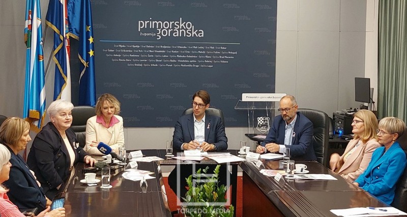 Ruzicasti_listopad_pressica_u_zupanij_2025 