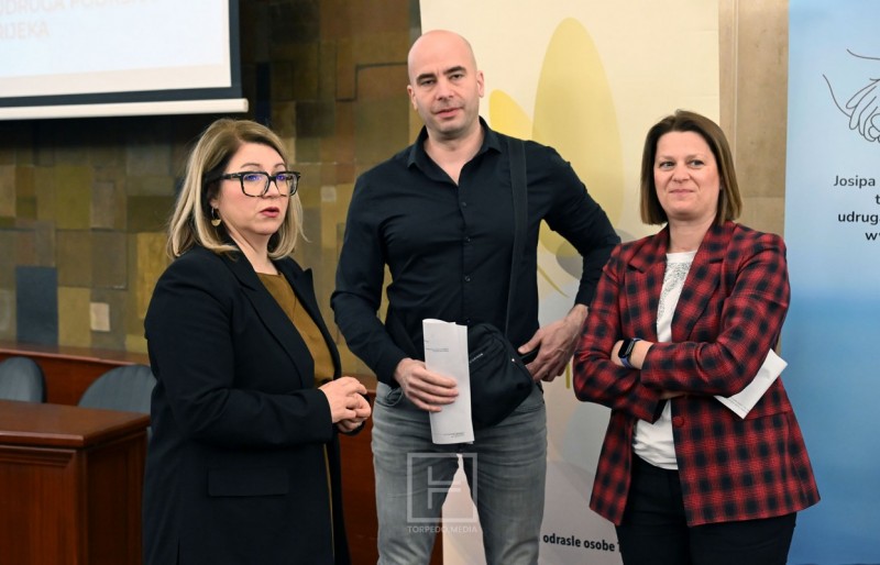 SINERGIJA_CIVILNOG_AVNOG_SEKTORA_U_FUNKCIJI_DESTIGMATIZACIJE_I_OSNAzIVANJA_ZAJEDNICE__1_ 