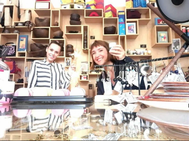 Sanja_Milardovic_Lazinica_i_Maja_Stipetic_-_Croatia_in_a_Box