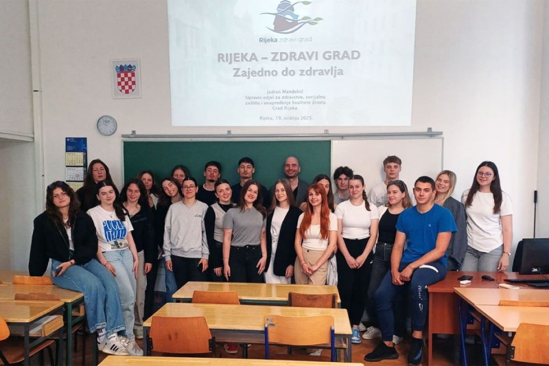 Slika-1_studenti_Rijeka
