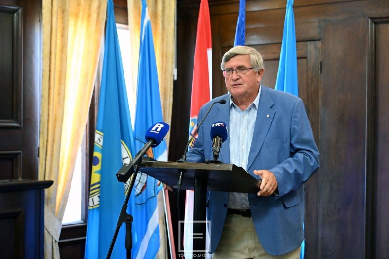 VOJKO_OBERSNEL-82016
