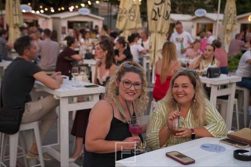 Vinski_grad_rijeka_kont__3_