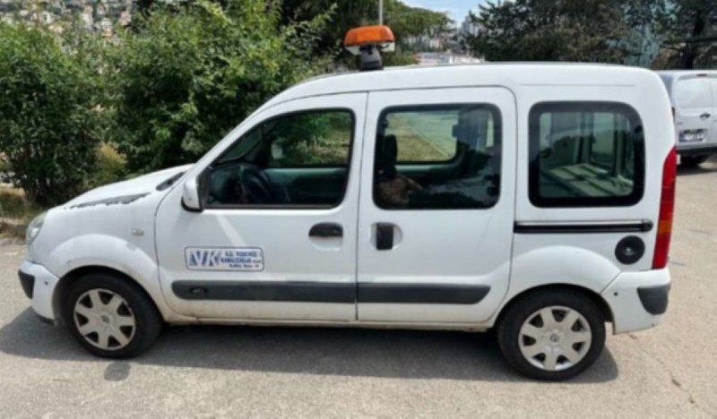 Vozilo_br._5._RENAULT_KANGOO_1,5_DCI-28140 