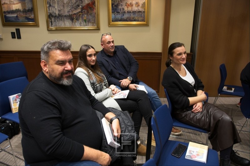 _Maja_Rogan_turisticka_burleska_2025__6_