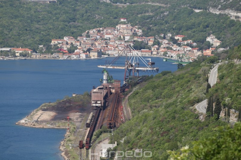 bakar_terminal_rasutii_teret 