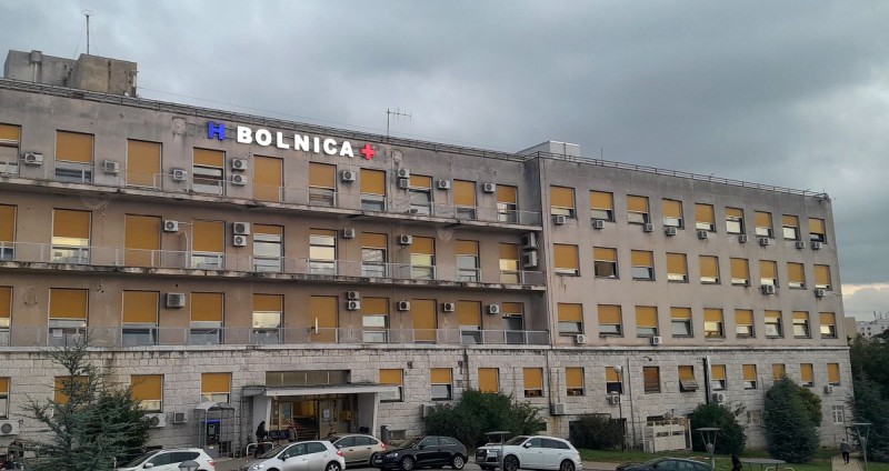 bolnica_susak_natpis 