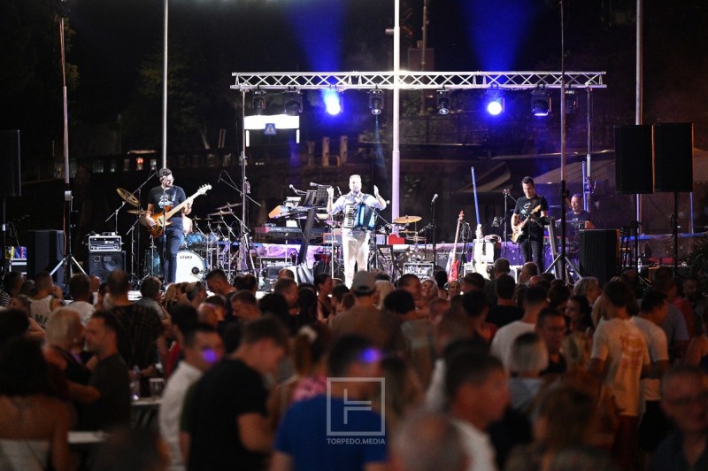 dani_icica_mauro_staraj_2026_cukar_cafe__40_