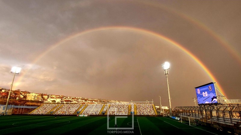 duga_stadion_kantrida 