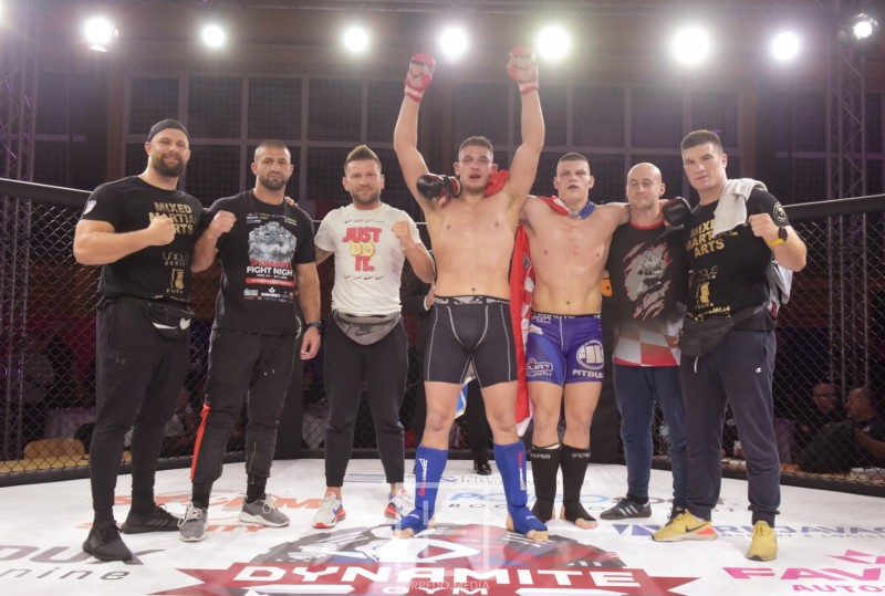 Atraktivni mečevi obilježili sjajan Dynamite Fight Night, Tiriel-Luka Abramović ovacijama ispraćen u ring
