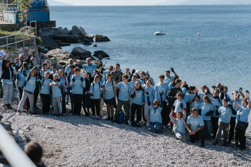 eubeachcleanup_preluk_03102025-43 