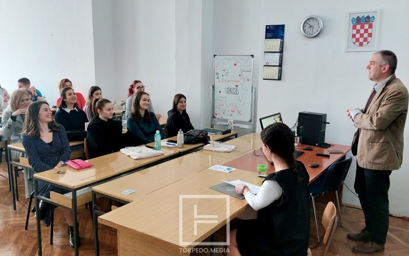 fakultet_zdravstvenih_studija_tribina_ 