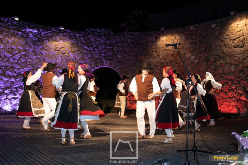 folklorni_ansambl_zora-76481 