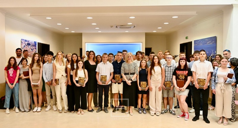 grad_rijeka_ucenici_generacije_2025__2_