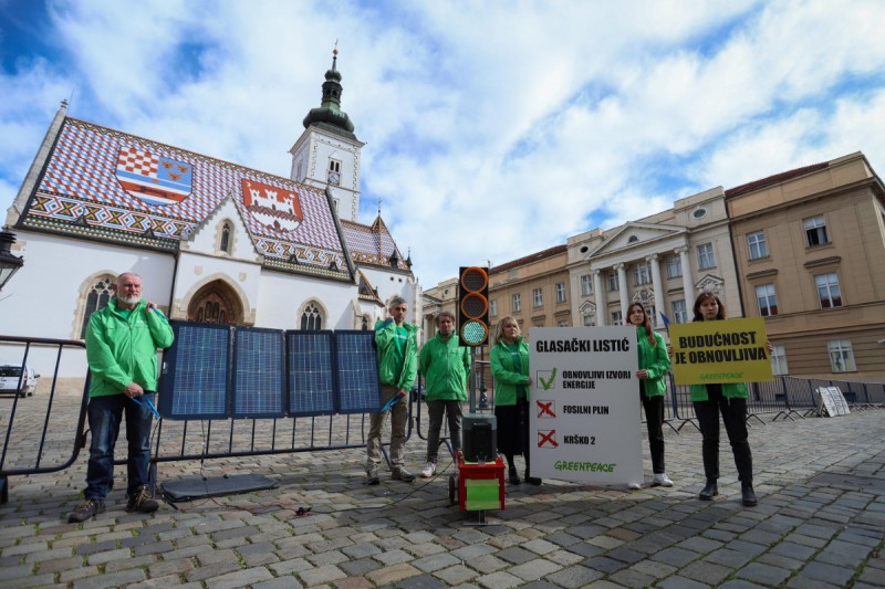 greenpeace_na_markovom_trgu_01 