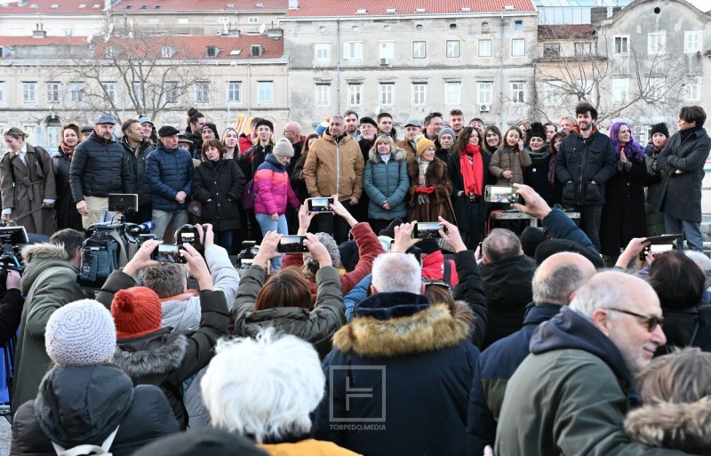 igor_bezinovic_fiume_o_morte_docek_rijeka_2026__40_ 