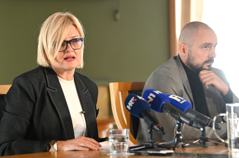 iva_rincici_tiskovna_14_10__2_
