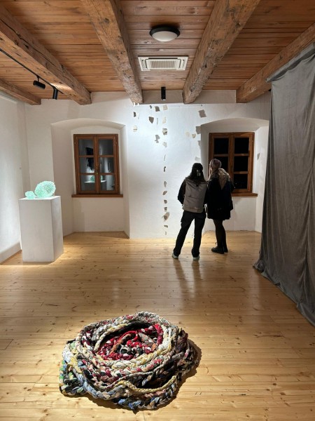 izlozba_alumnija_Akademije_primijenjenih_umjetnosti_grobnik__6_