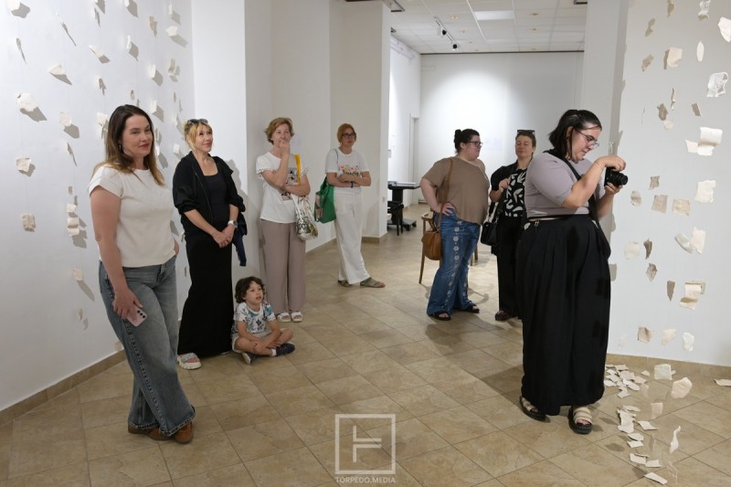 izlozba_postojanje_Tea_Teodorovic_Galerija_Laurus_Lovran__16_ 