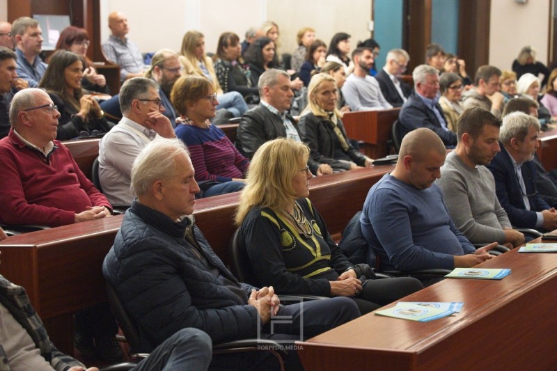 javna_tribina_buka_terminal_2025_kontejnerski__17_