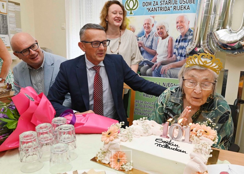 josipa_turk_101_godina_kanrtrida__1_