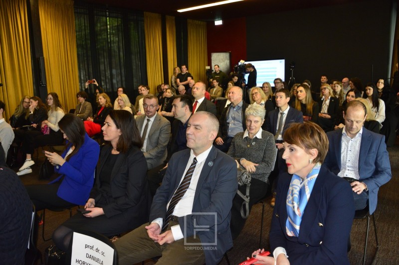 konferencija_medicinski_fakultete_hrvatska_konkurenta_studiranje_2025__12_ 