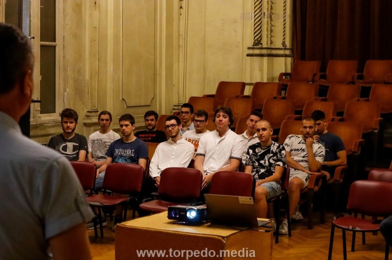 maturanti_elektro_skola_1_