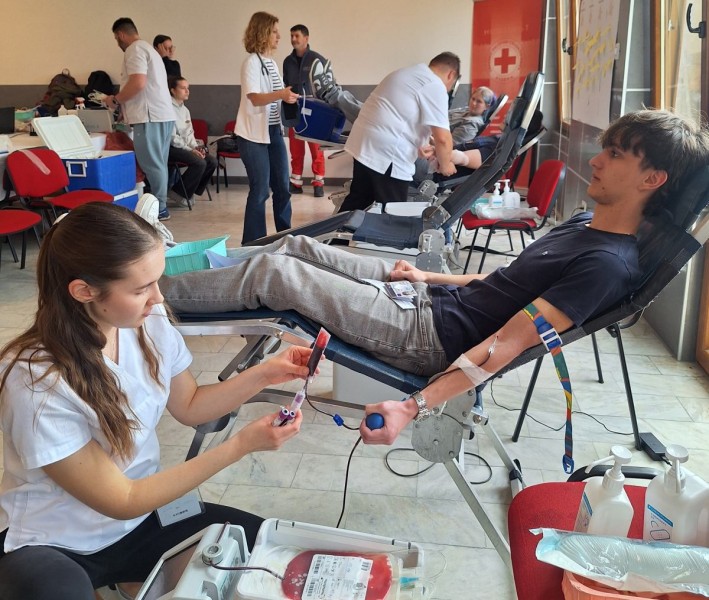 maturijada_darivanje_krvi__1_